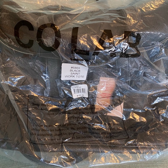 A new CoLab travel bag. - Picture 10 of 10